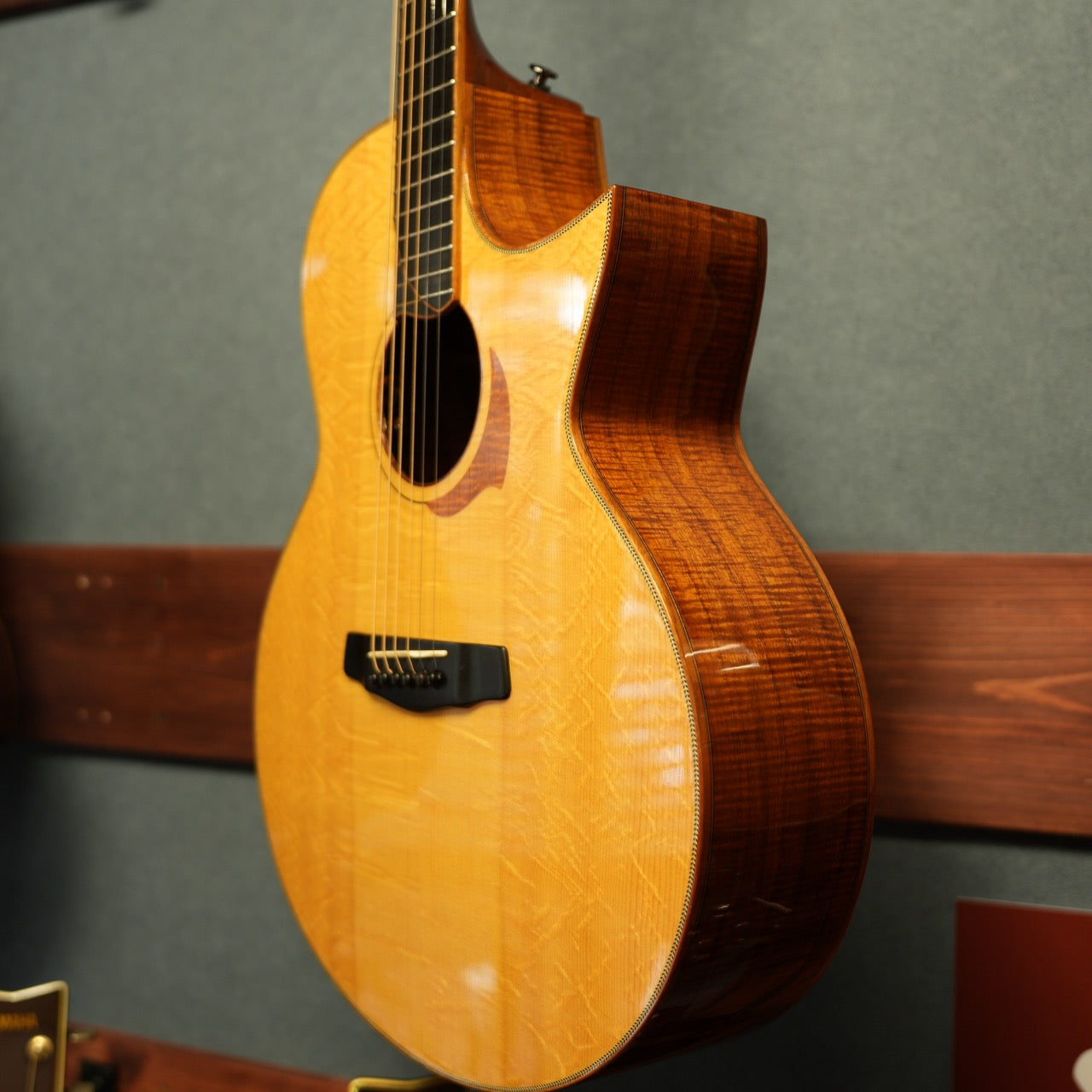 YOKOYAMA GUITARS SJF-GK Custom Master Grade Hawaiian Koa 2013年製