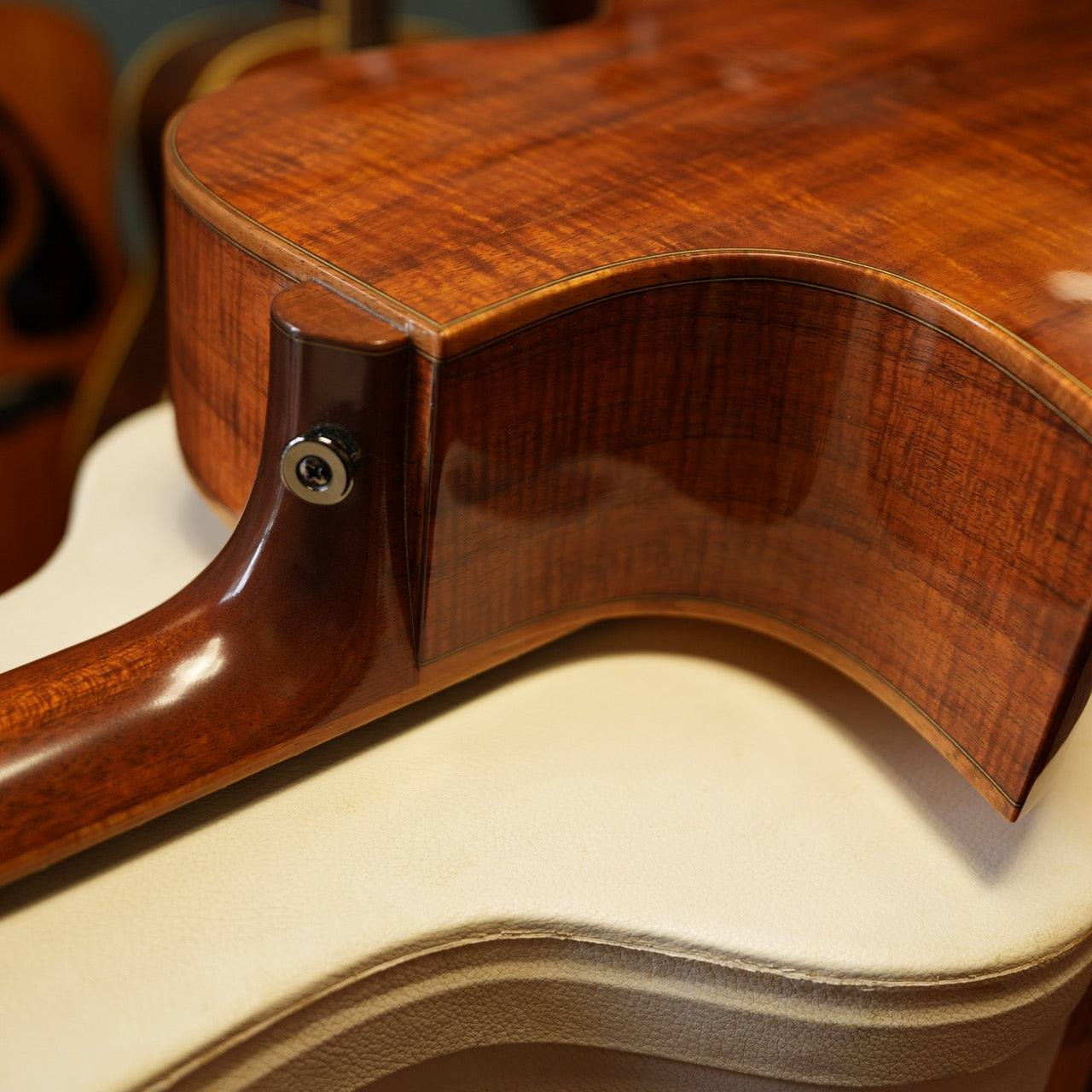 YOKOYAMA GUITARS SJF-GK Custom Master Grade Hawaiian Koa 2013年製