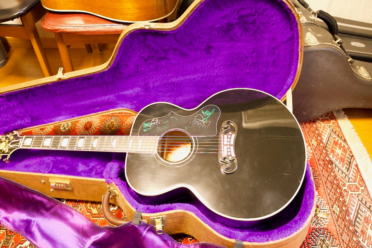 Gibson J-200 Rose Custom Black Centennial Collection 1995年製