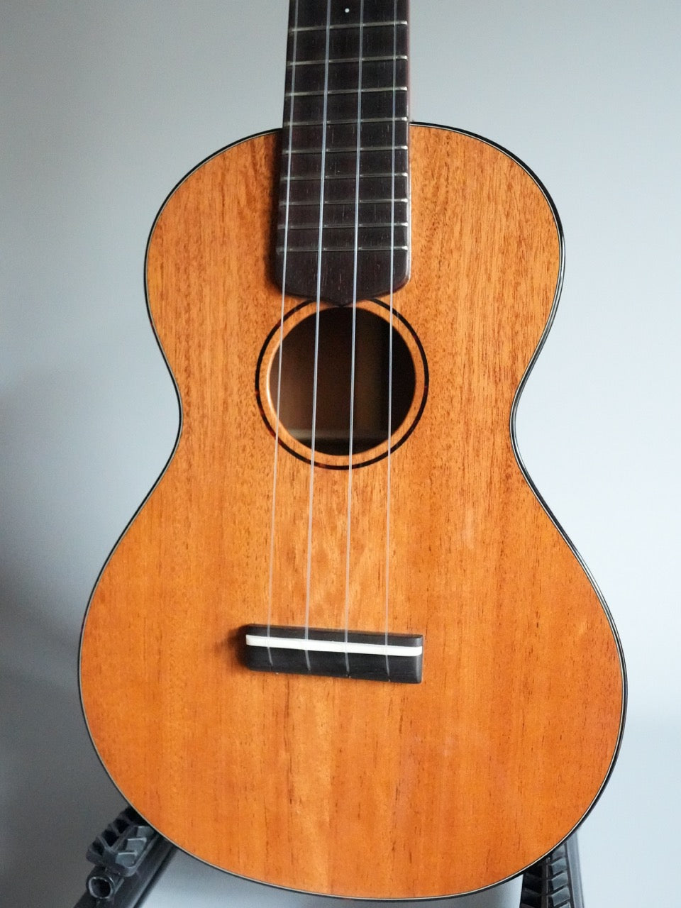 Sakata Guitars UC-1C ウクレレ コンサート キューバンマホガニー #20【NEW】