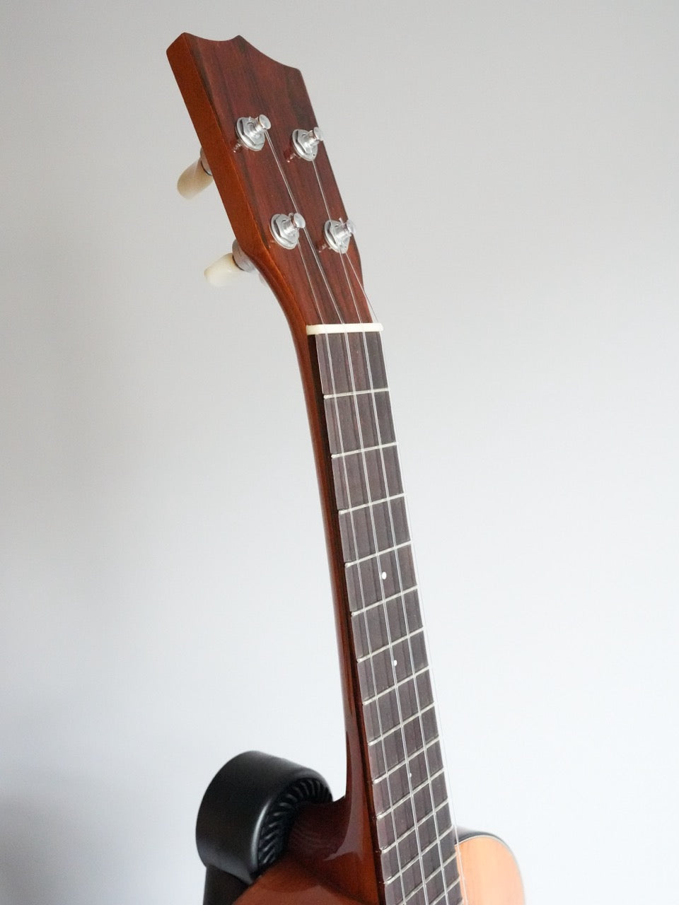 Sakata Guitars UC-1C ウクレレ コンサート キューバンマホガニー #20【NEW】
