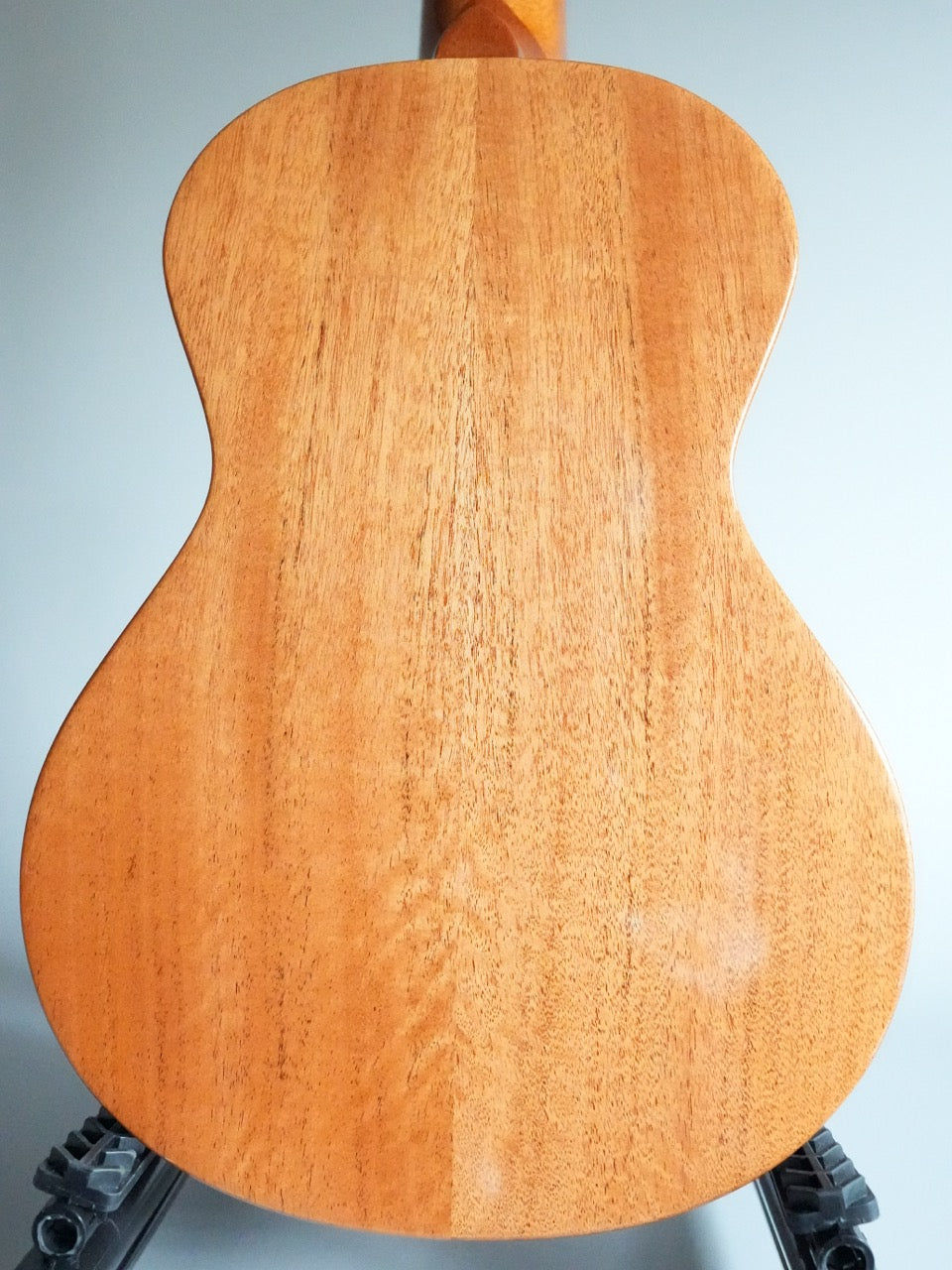 Sakata Guitars UC-1C ウクレレ コンサート キューバンマホガニー #20【NEW】