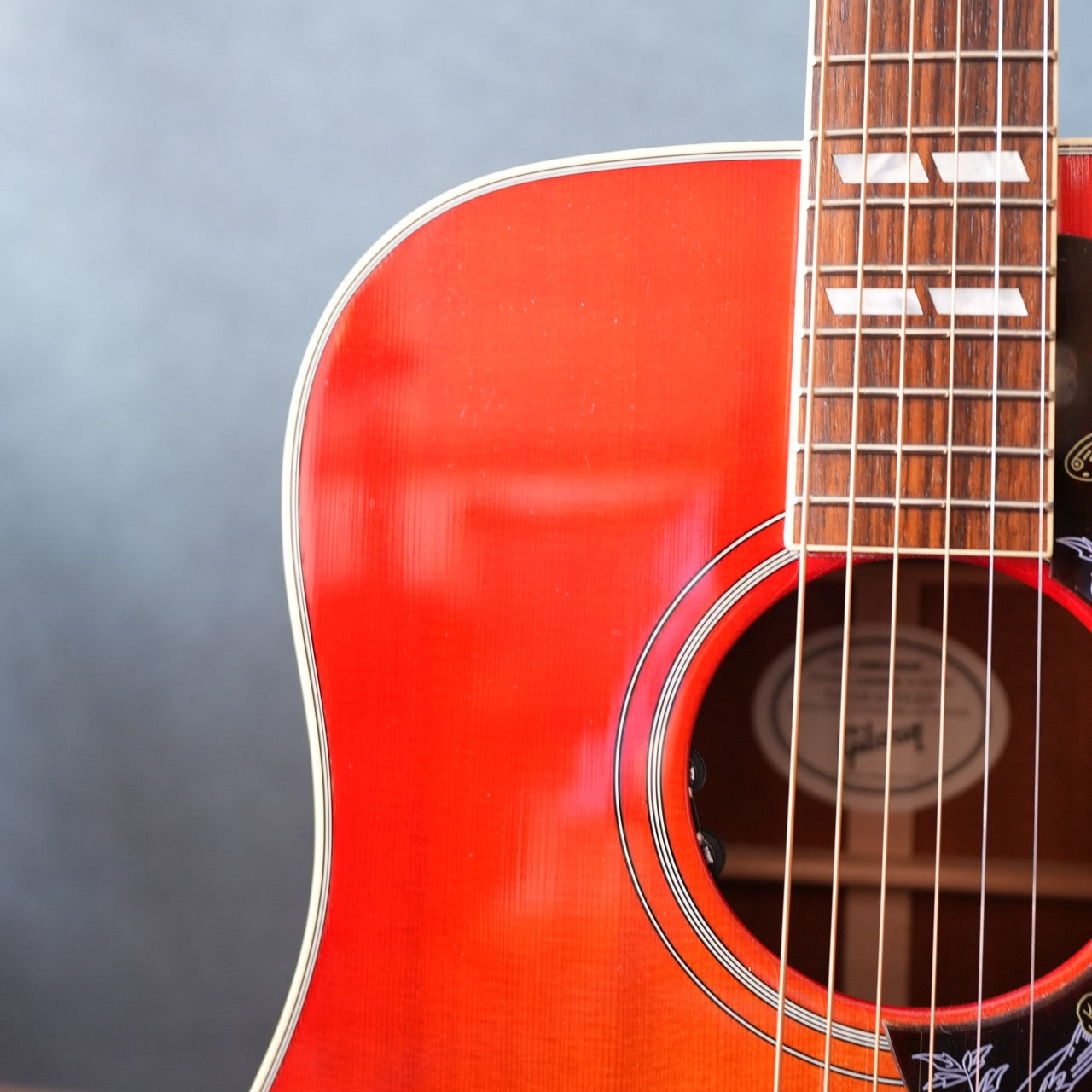 Gibson Hummingbird Cherry Sunburst 2019年製
