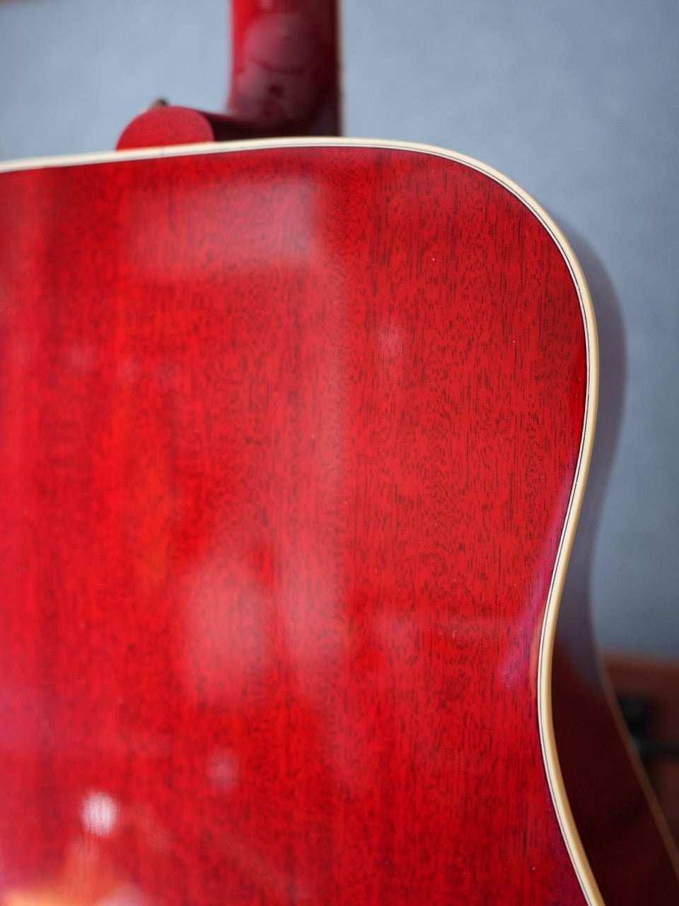 Gibson Hummingbird Cherry Sunburst 2019年製