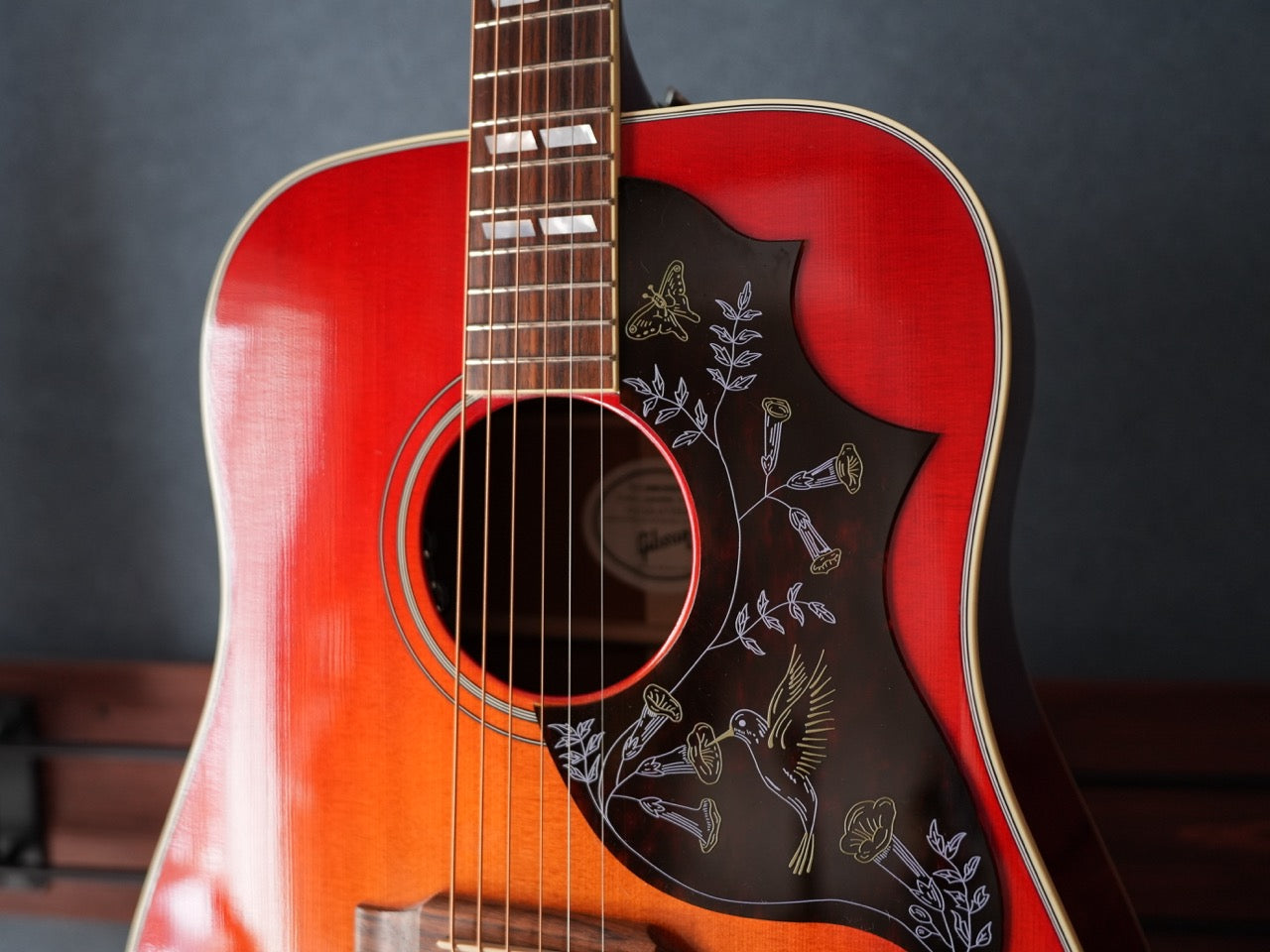 Gibson Hummingbird Cherry Sunburst 2019年製