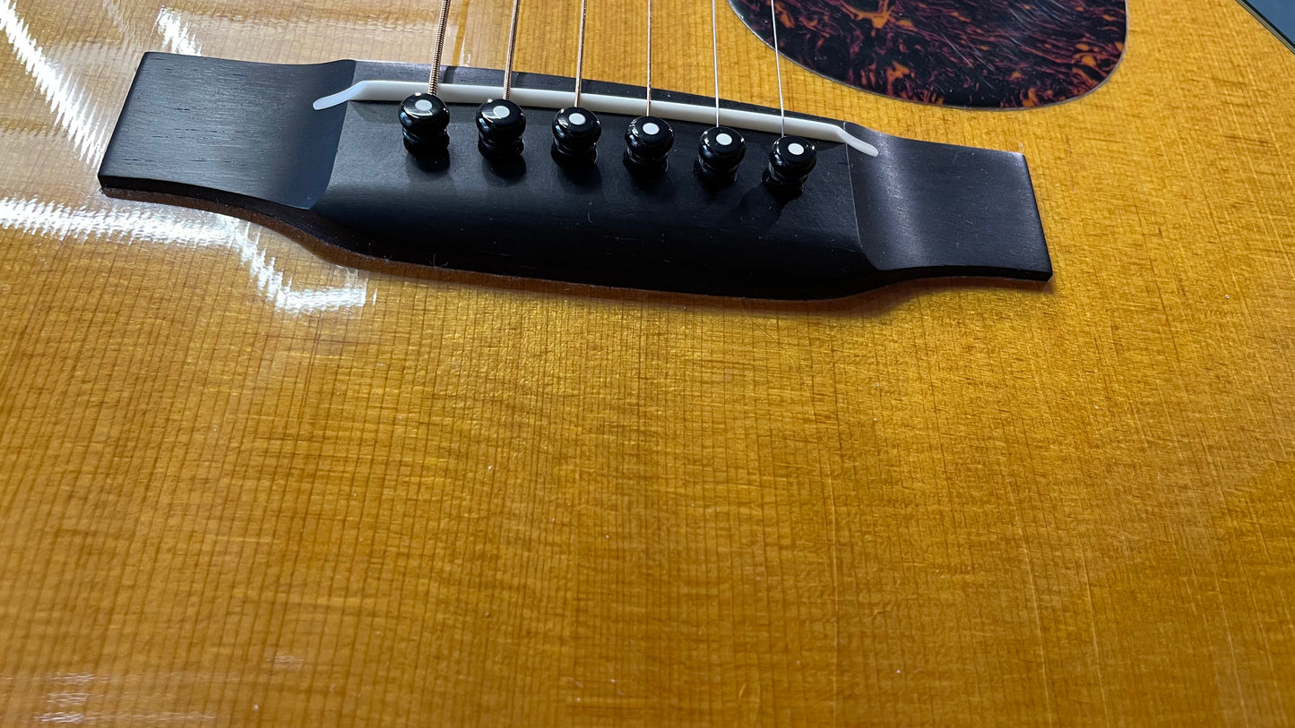 Martin 00-18V 2009年製