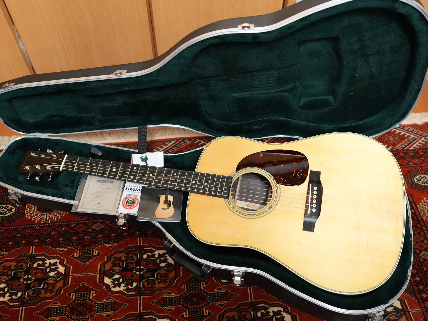 Martin D-28 Standard 2022年製　美品