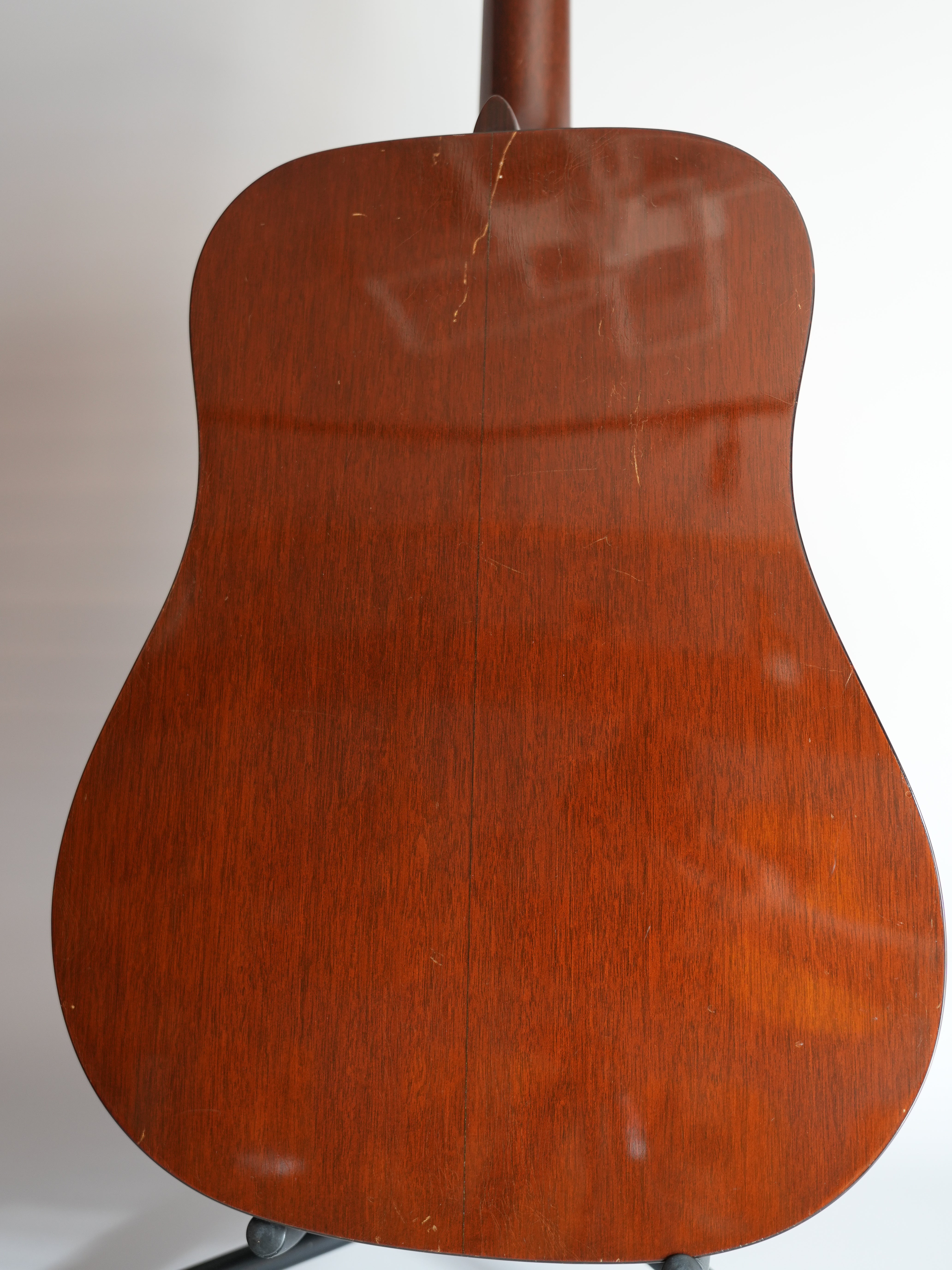 Martin D-18 1954年製 – Sincere Guitars