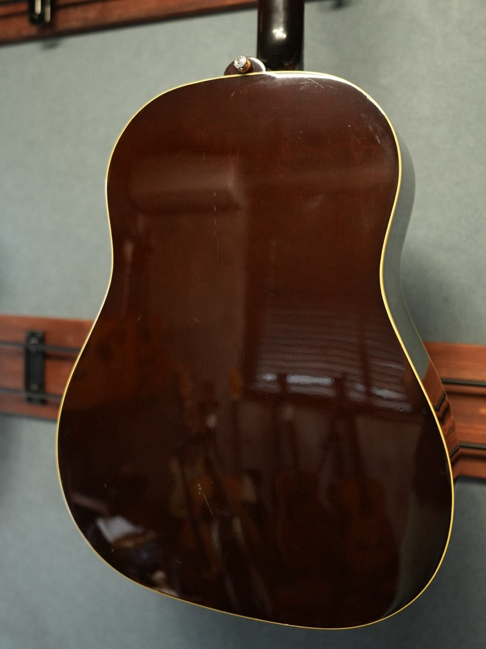 Gibson J-45 2001年製
