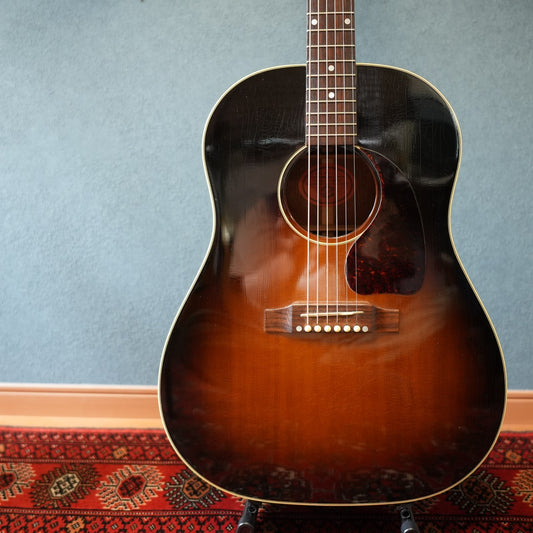 Gibson J-45 2001年製