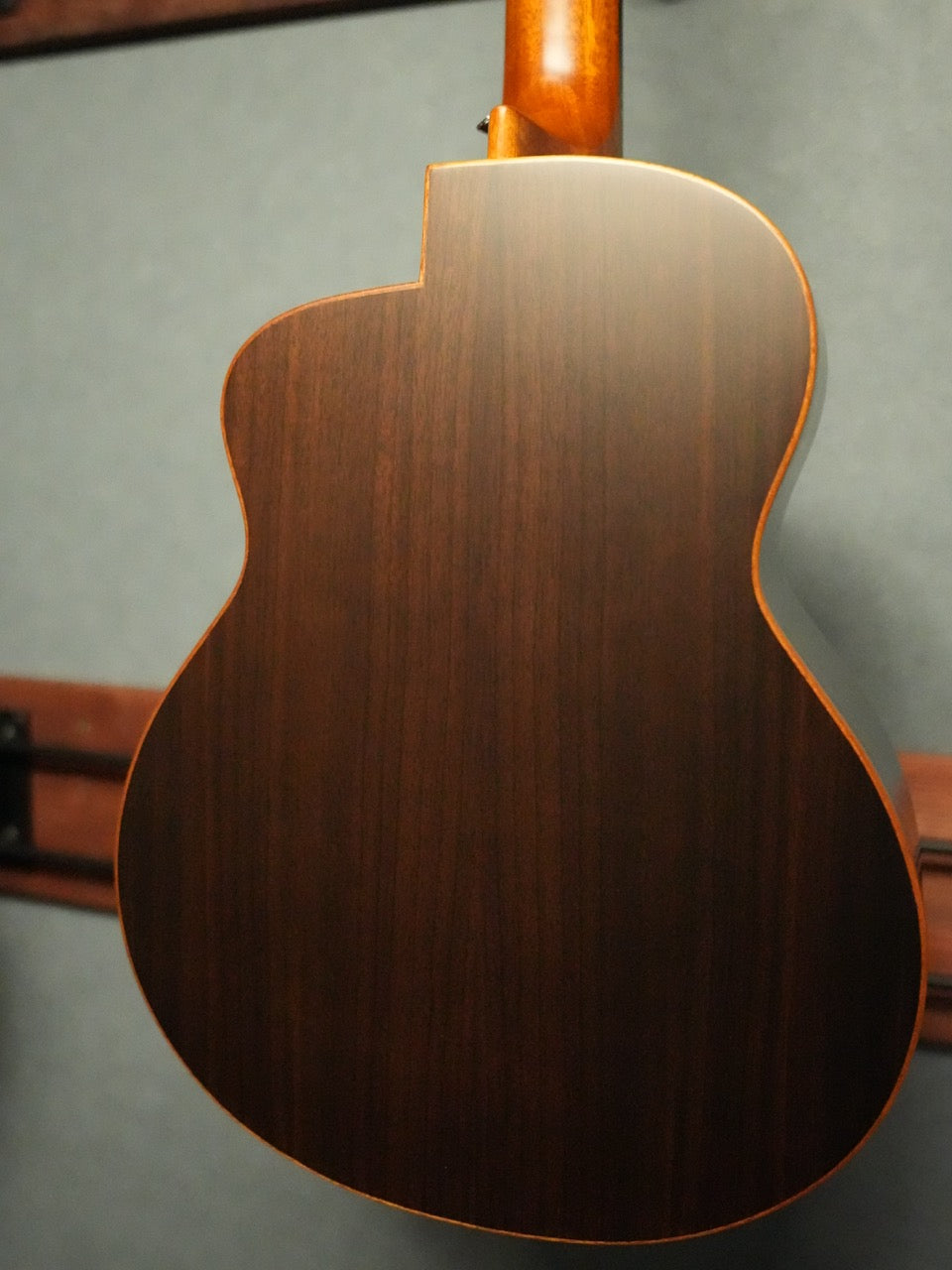 aNueNue aNN-M60E 2025年製（新品）