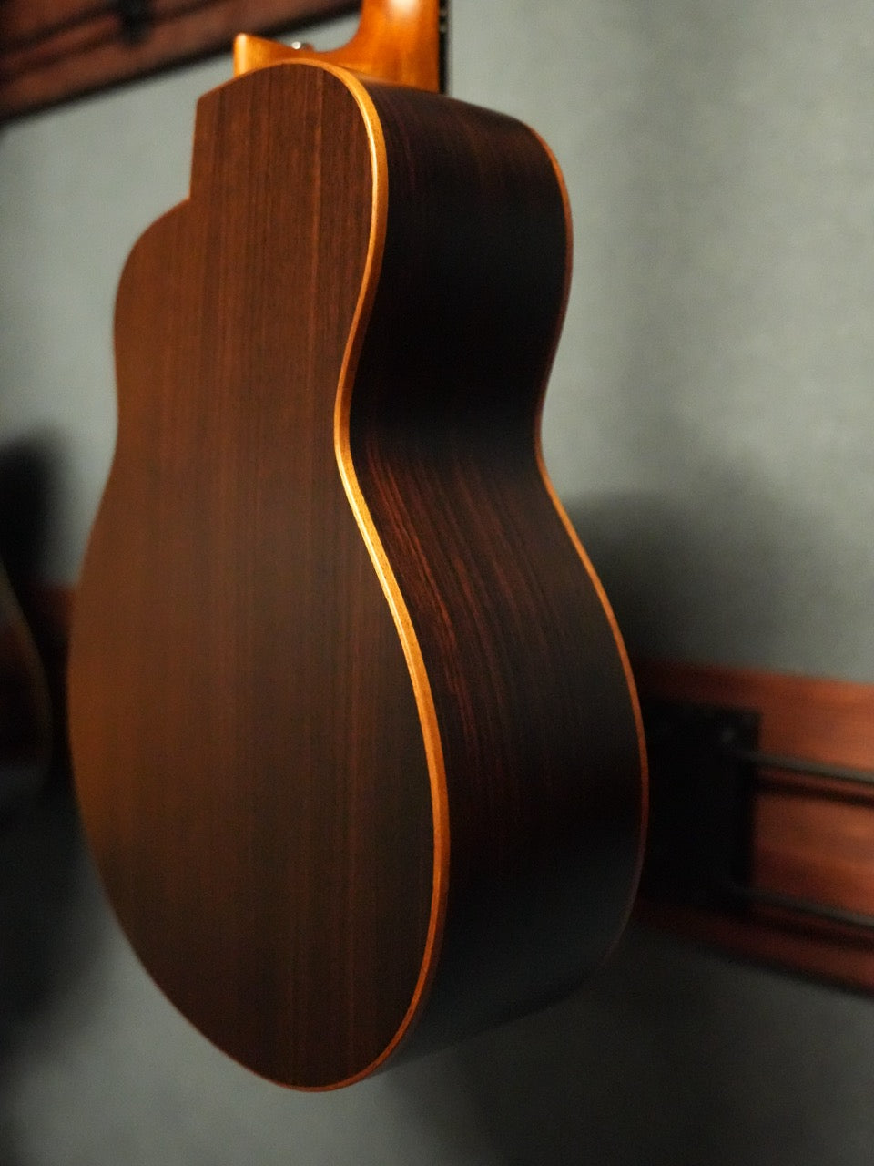 aNueNue aNN-M60E 2025年製（新品）