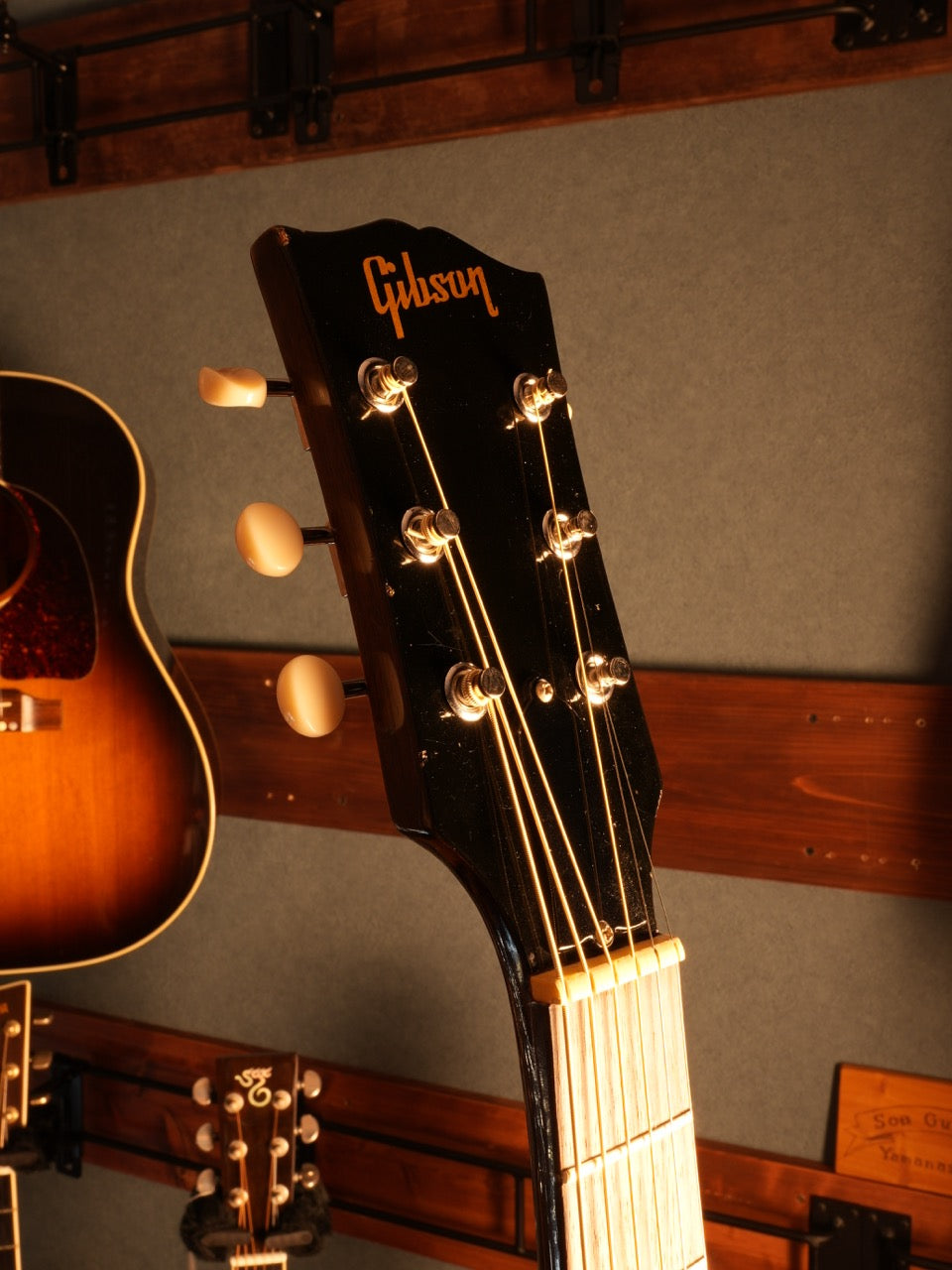 Gibson B-25N 1969年製