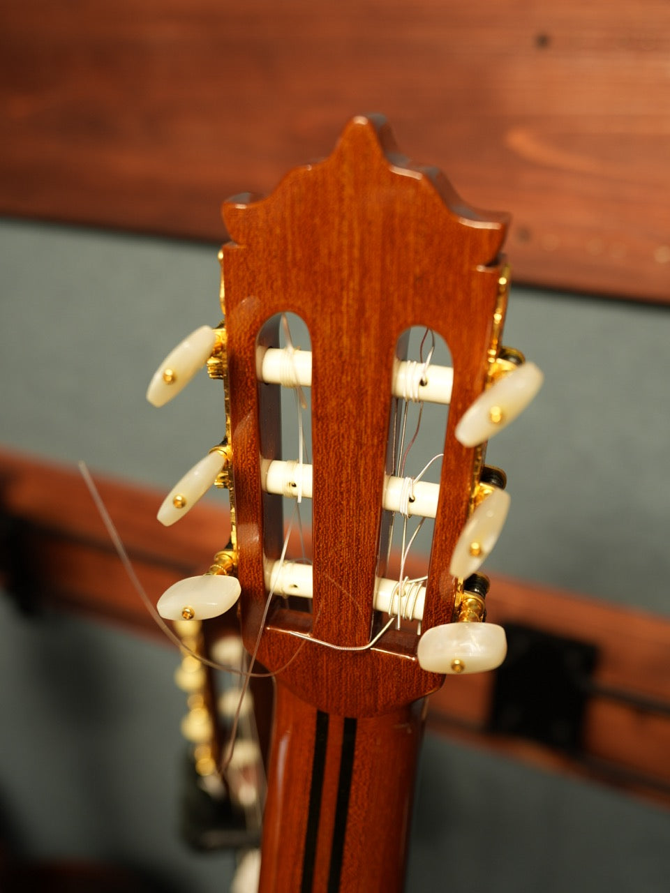 クラシックギター　ＨＩＤＥＯ　ＩＤＡ　井田英夫　Ｃ－３０ HIDEO IDA 井田英夫 No.C-30 2006年製 – Sincere Guitars