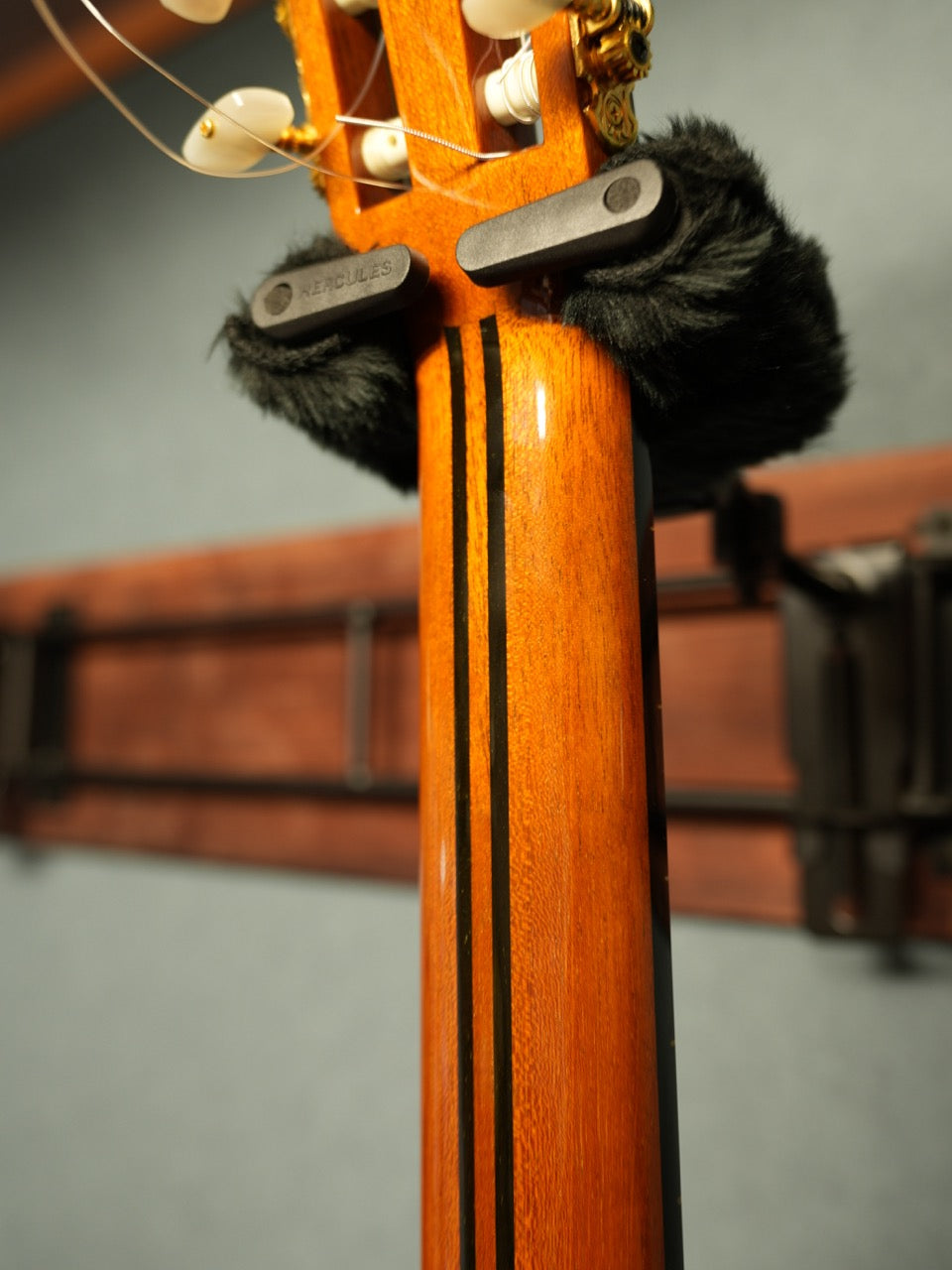 HIDEO IDA  井田英夫　No.C-30  2006年製