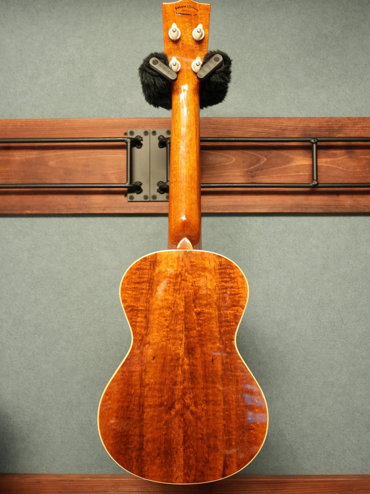 Sakata Guitars UC-2K #23