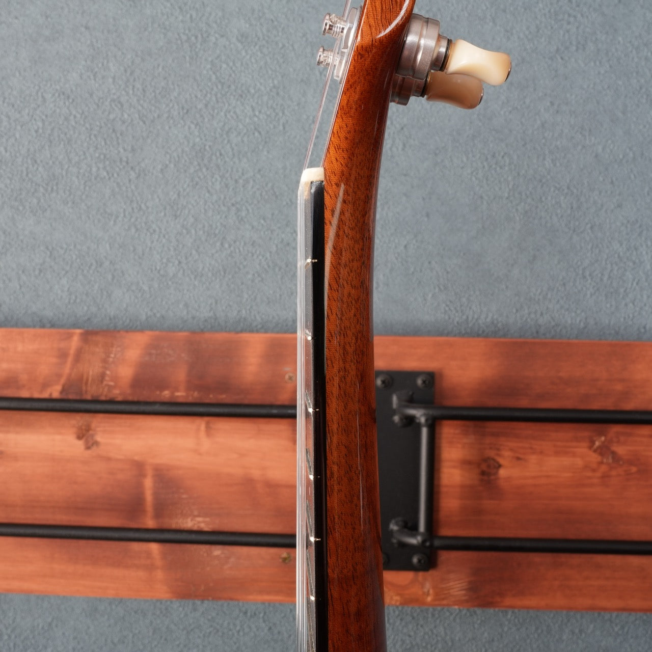 Sakata Guitars US-2C Western Red Cedar Soprano