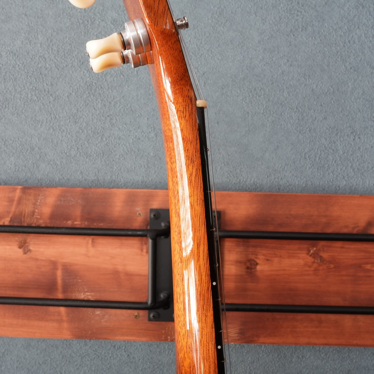 Sakata Guitars US-2C Western Red Cedar Soprano
