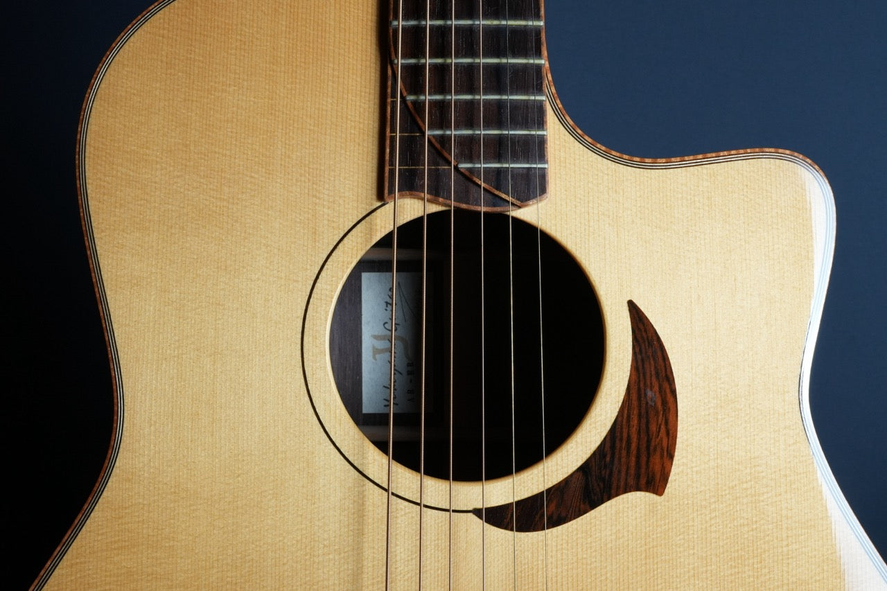 YOKOYAMA GUITARS　AR-ER　Engelmann Spruce / Rosewood　2012年頃
