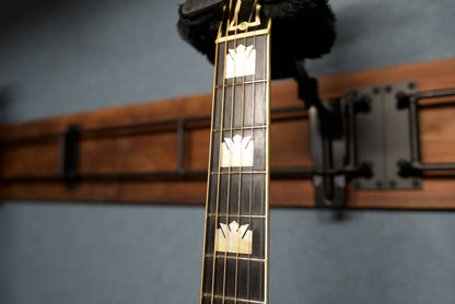 Gibson J-200 Rose Custom Black Centennial Collection 1995年製