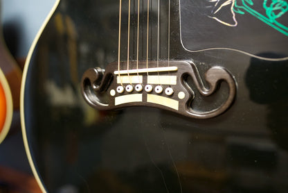 Gibson J-200 Rose Custom Black Centennial Collection 1995年製