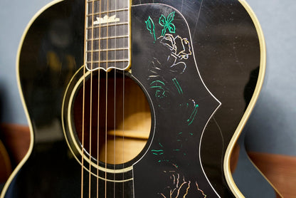 Gibson J-200 Rose Custom Black Centennial Collection 1995年製