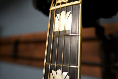 Gibson J-200 Rose Custom Black Centennial Collection 1995年製