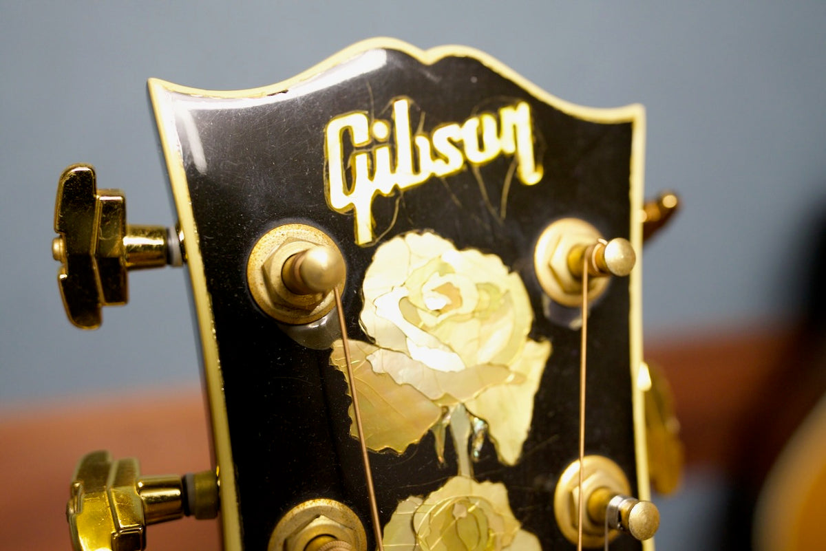 Gibson J-200 Rose Custom Black Centennial Collection 1995年製