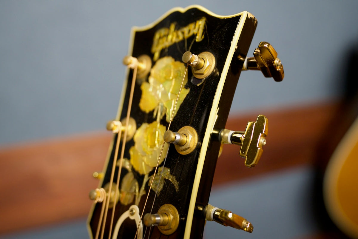 Gibson J-200 Rose Custom Black Centennial Collection 1995年製