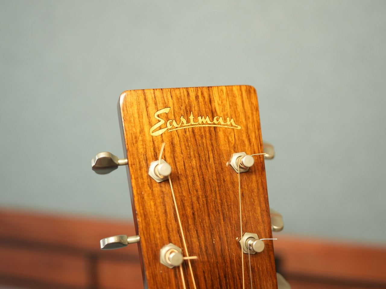 Eastman E-20-D / Natural　2010年製