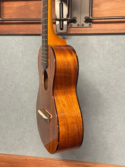 Sakata Guitars UC-2K ハワイアンコア・コンサート