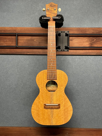 在庫しています！【店頭限定】Shimo Guitars mango コンサート2006年製（PU搭載）