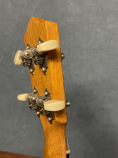 在庫しています！【店頭限定】Shimo Guitars mango コンサート2006年製（PU搭載）