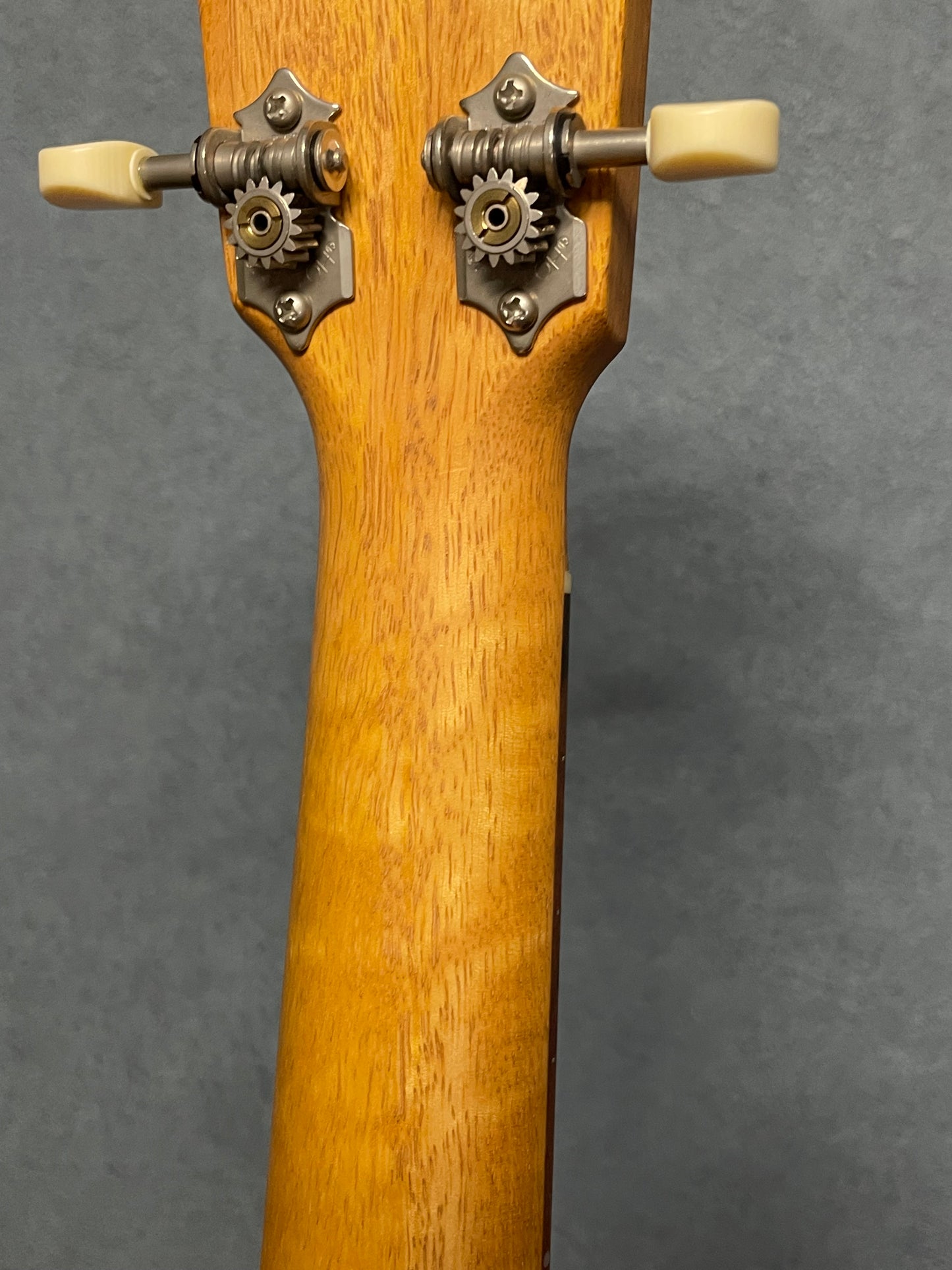 在庫しています！【店頭限定】Shimo Guitars mango コンサート2006年製（PU搭載）