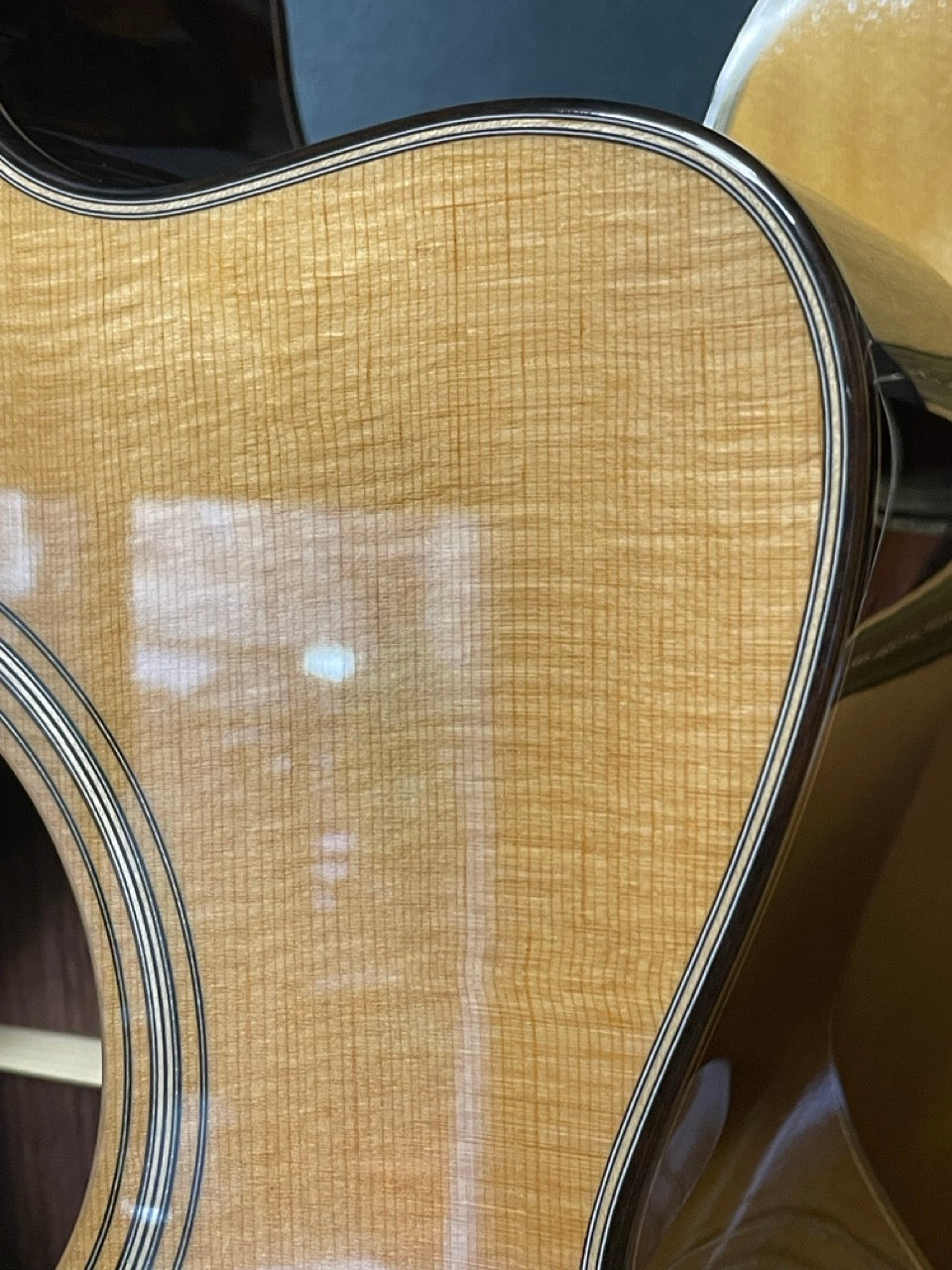 Bourgeois DOWNEAST Soloist “Launch Edition” ― 限定入荷｜Bourgeoisギターを代表するモデルSoloist。