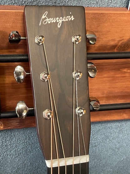 Bourgeois DOWNEAST Soloist “Launch Edition” ― 限定入荷｜Bourgeoisギターを代表するモデルSoloist。